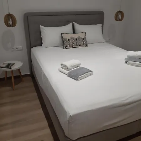 Appartement Flora In Paros