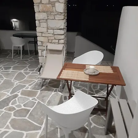 Flora In Paros Naousa