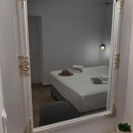 Appartement Flora In Paros Naousa